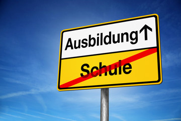 Ausbildung und Schule
