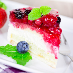 Waldbeerentorte