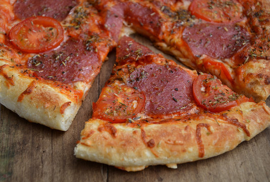 Pizza Rustika