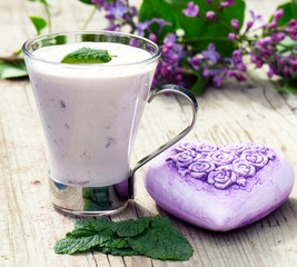 Fruchtdessert Blaubeeren