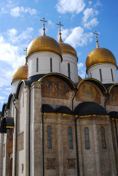 Moscow Kremlin inside, The Assumption Cathedral domes