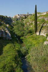 Fototapeta na wymiar Gravina w Puglia_Panorama wąwozu