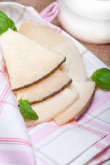 Różne rodzaje sera © Kamila Cyganek