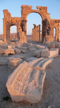 Arco monumental de Palmira, Syria