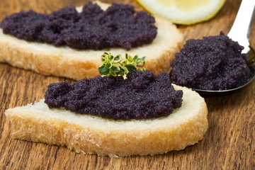 tartina di caviale