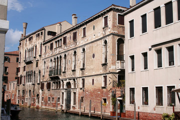 Fototapeta na wymiar Venezia i canali