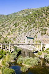 Naklejka premium railway and road viaducts in Douro Valley, Portugal
