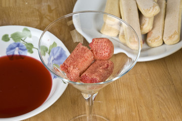 Grifle in cup - zuppa inglese - step