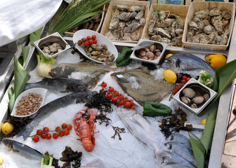 plateau de fruits de mer et crustacés