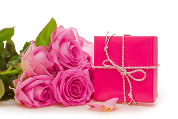 Pink rose bouguet on white,giftbox