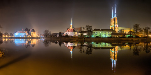 Ostrow Tumski in the night, Wroclaw
