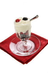 Vanilla yogurt with berries
