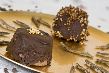 semifreddo al bacio. kiss