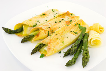 crepes with asparagus
