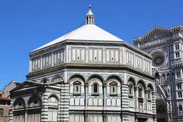 Fototapeta na wymiar Florencja Baptysterium katedry