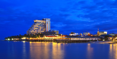 Fototapeta na wymiar view sea Huahin city point Huahin, Thailand