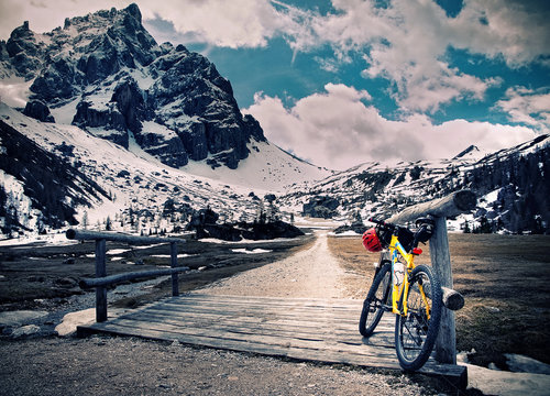 Escursione in montain bike