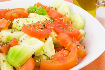 pomodori e cetrioli