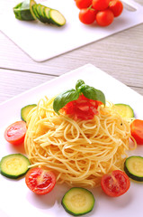 Vegetarian spaghetti cake