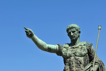Naklejka premium Trajan's statue, Rome