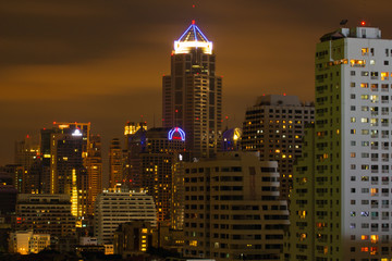 Fototapeta na wymiar skyline of bangkok