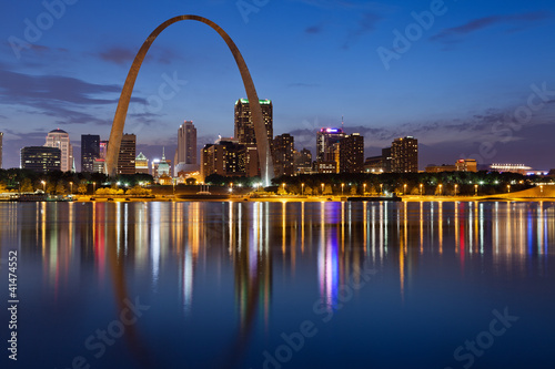 &quot;City of St. Louis skyline.&quot; photo libre de droits sur la banque d&#39;images 0 - Image ...