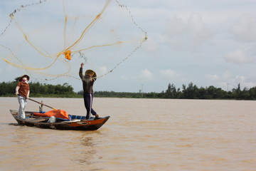 Fischer auf dem Mekong Fluss