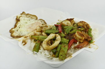 Curry paste with beans,Shrimp and Squid