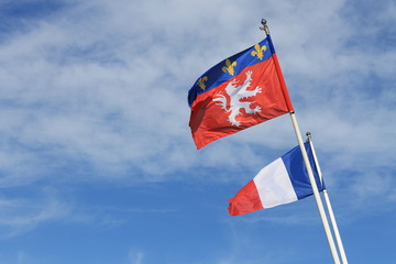 Drapeaux Français et Lyonnais