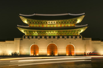 Naklejka premium Gwanghwamun gate of Gyeongbokgung palace in seoul south korea