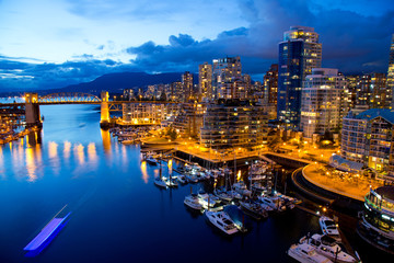 Fototapeta premium Wgląd nocy Vancouver