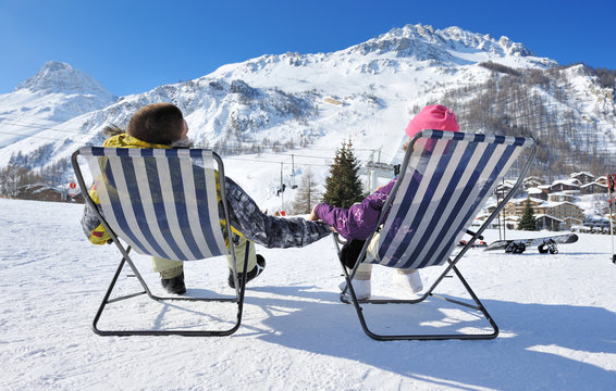 Apres Ski At Mountains