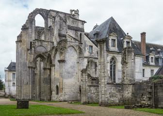 Fototapeta na wymiar ruiny opactwa Saint Wandrille w północnej Francji