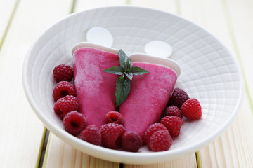 raspberry ice creams