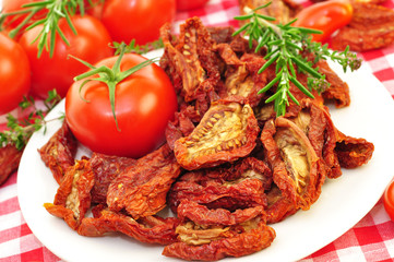 Tomate, Rosmarin