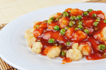 chicken with red sauce