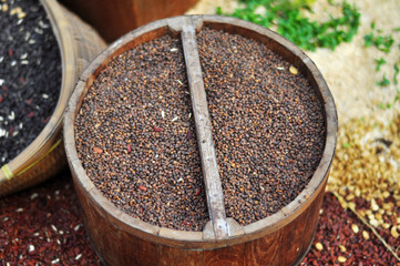 seeds of mustard, coriander