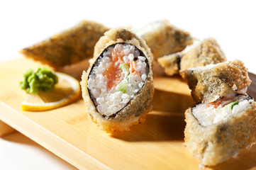 Salmon Fried Roll