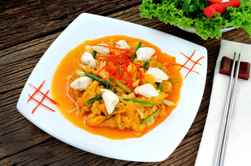 Stir fried crabmeat with curry powder