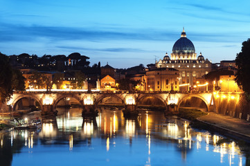 Fototapeta na wymiar St. Peter's Basilica at night, Rome - Italy