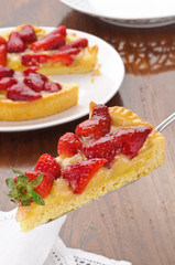 Fetta di torta di fragole