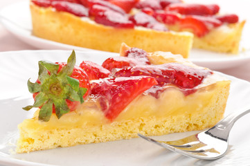 Fetta di torta di fragole