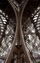 Eiffel tower partial d