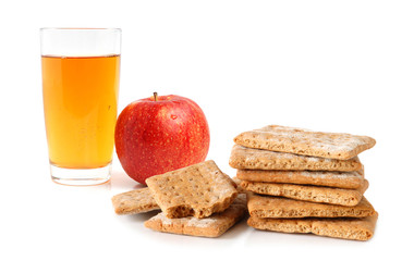 Fototapeta na wymiar Red apple, juice and cracker