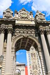 Obraz premium Istanbul - Gate of the Sultan, Dolmabahce Palace, Turkey