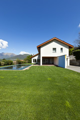 Fototapeta na wymiar beautiful country house with swimming pool, outdoor