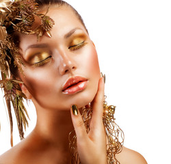 Golden Luxury Makeup. Fashion Girl Portrait