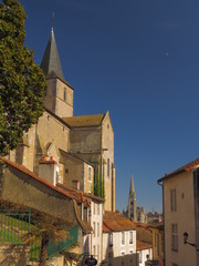 Fototapeta na wymiar Miasto Montmorillon; Vienna Poitou-Charente