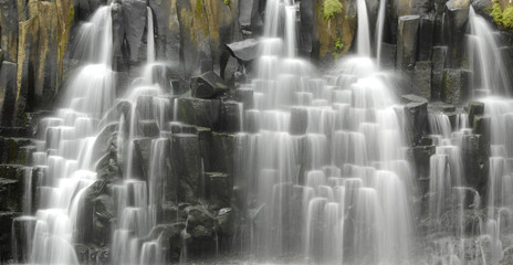 Fototapeta na wymiar Panoramiczny Wodospad