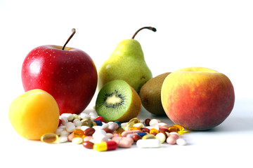 Vitamintabletten und Obstsorten freigestellt - Nahrungsergänzung, Vitamine, gesunde Ernährung
